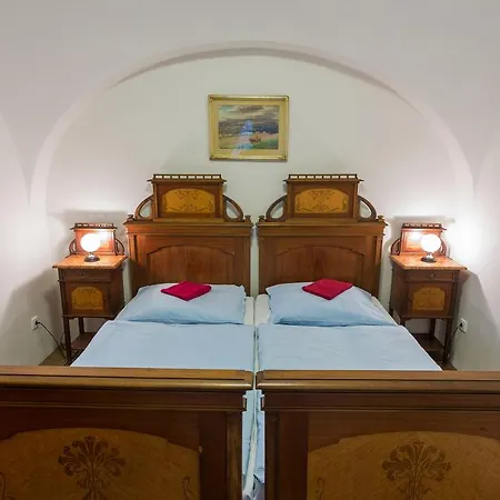 Zamecke Apartmany Litomysl Exterior photo